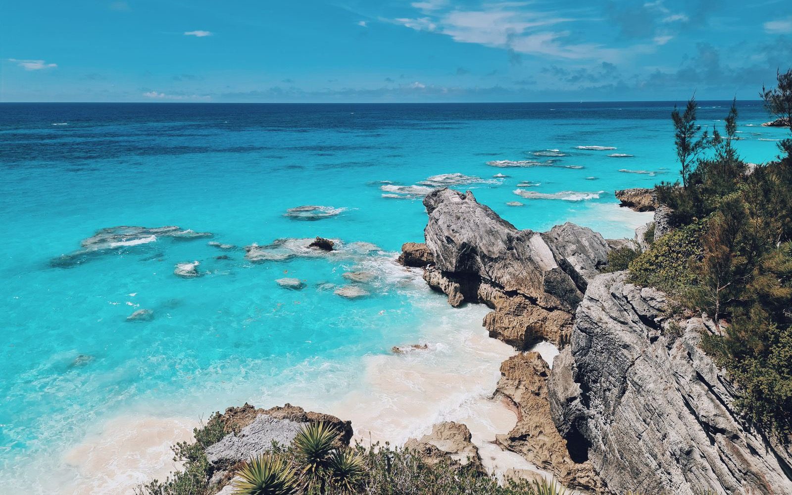 Clear turquoise water along Bermuda's south shore.